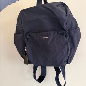 NWT Baggallini Navy Carryall Packable Backpack